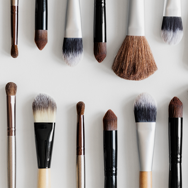 YOUR ULTIMATE MAKEUP BRUSH GUIDE_thumbnail