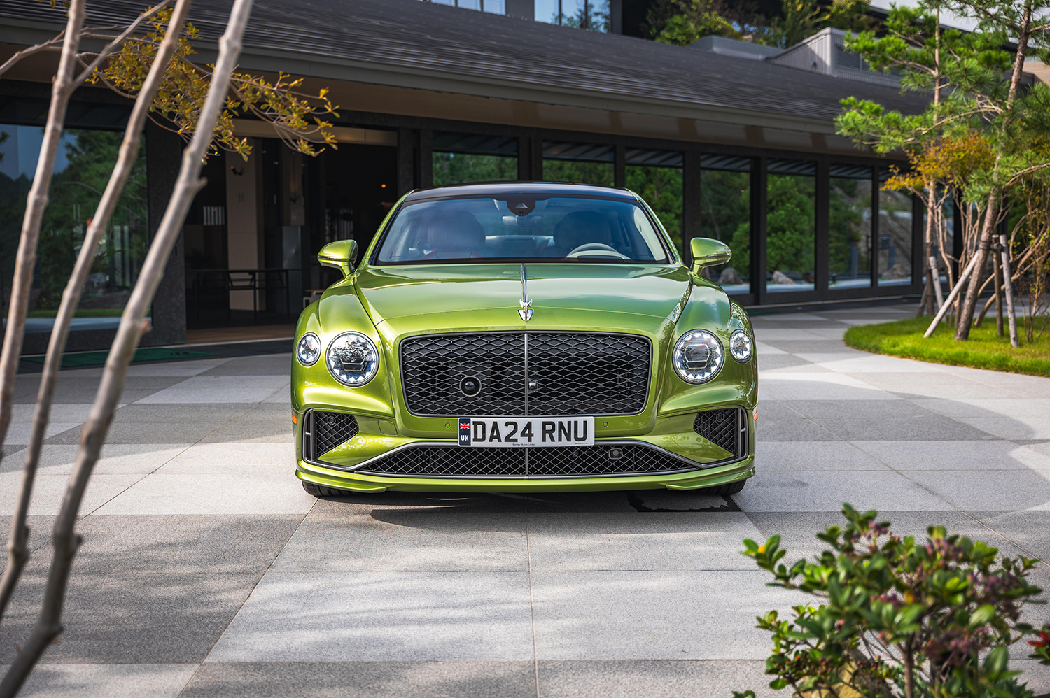 Bentley Bangkok: Flying Spur Speed ‘Tourmaline Green’