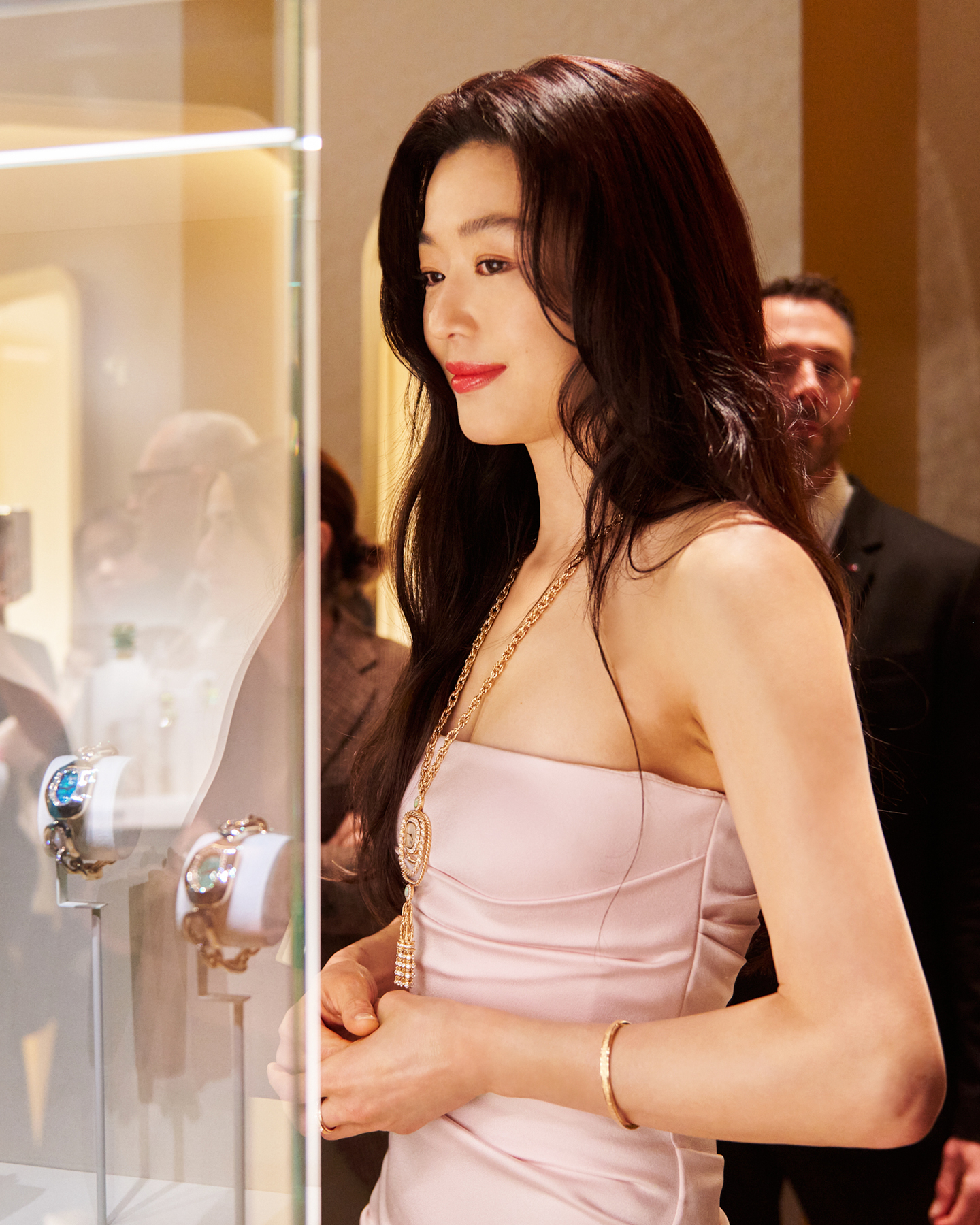 Piaget Dazzles at Watches & Wonders 2025 with Gianna Jun