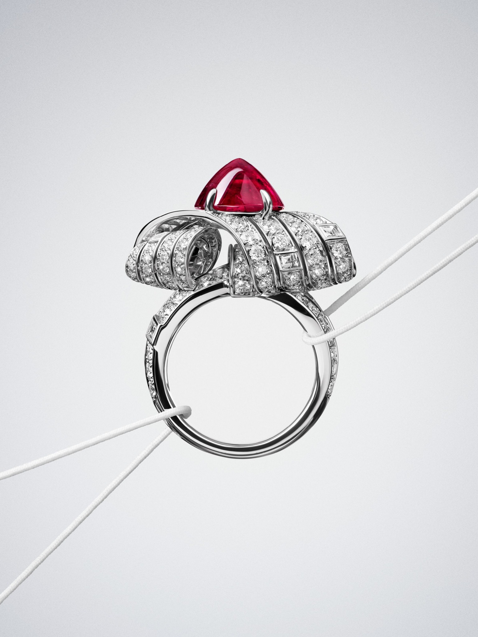 Cartier the “EN ÉQUILIBRE” High Jewellery Rings Collection