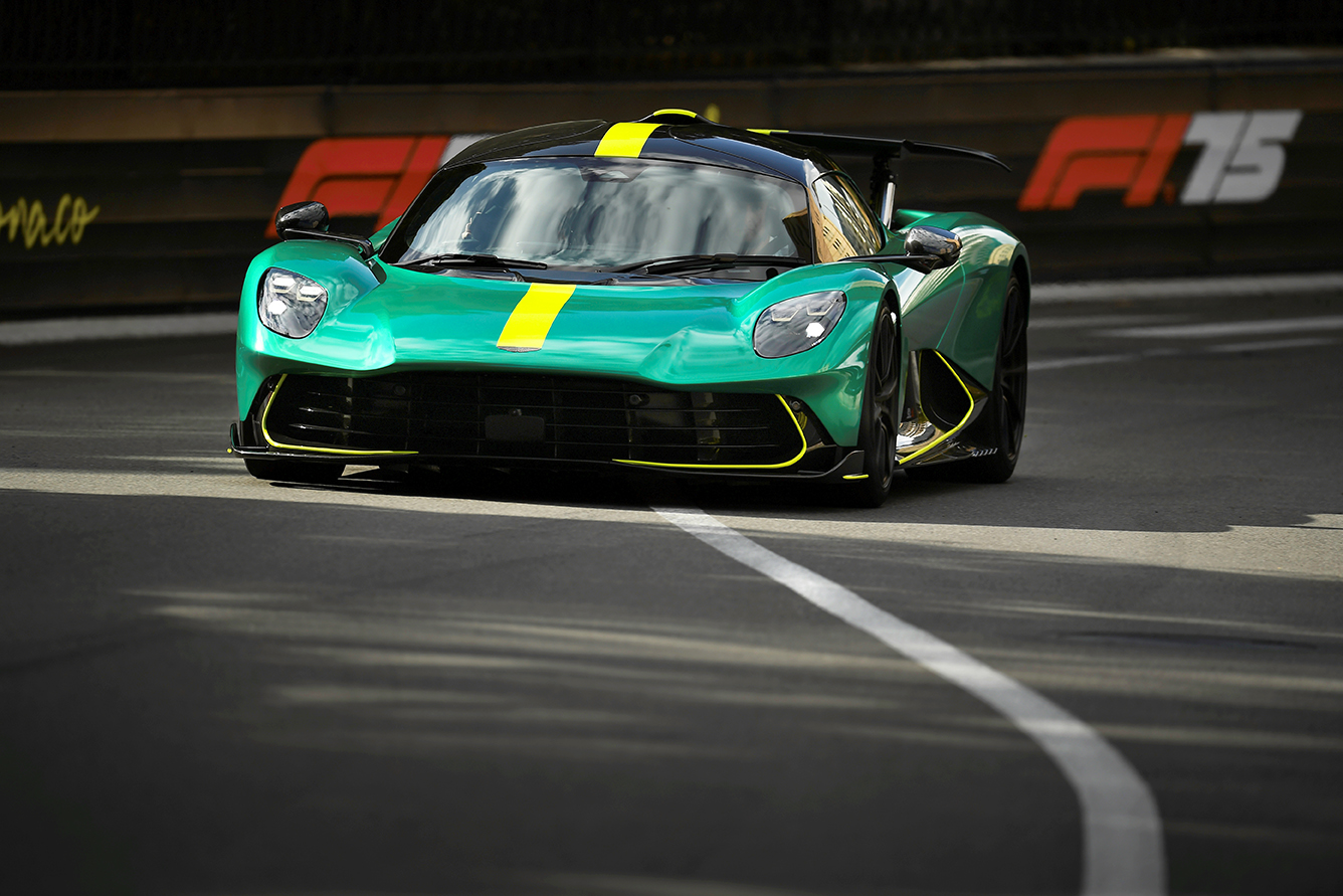 Aston Martin Valhalla