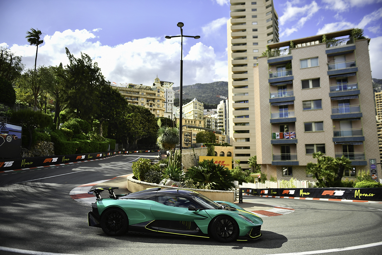Aston Martin Valhalla