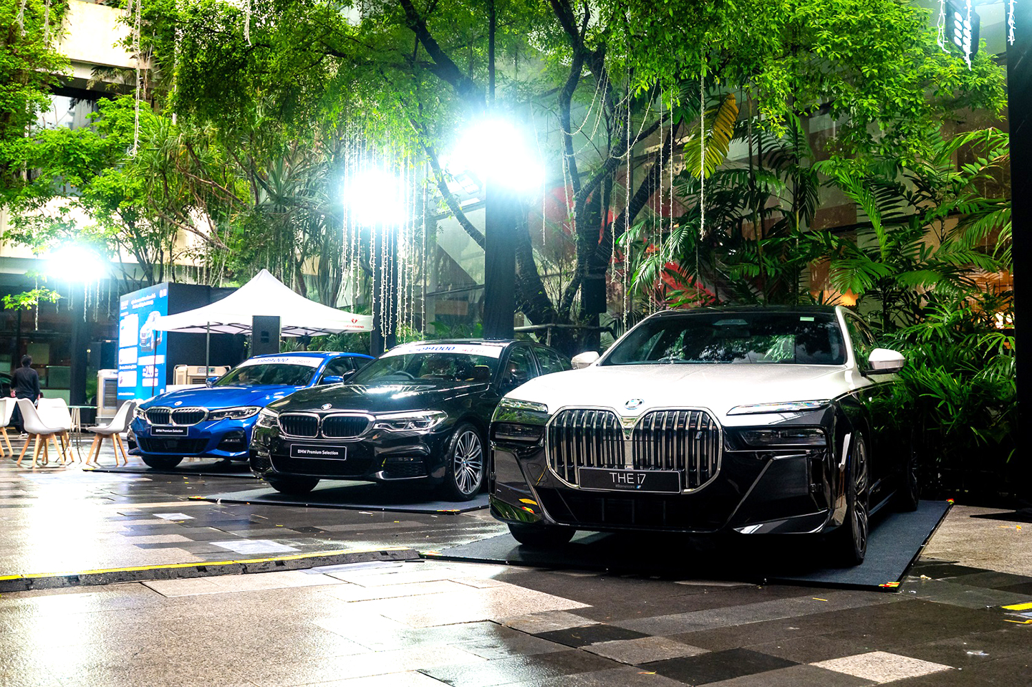 Amazing 9 Executive Car Day by MGC Asia