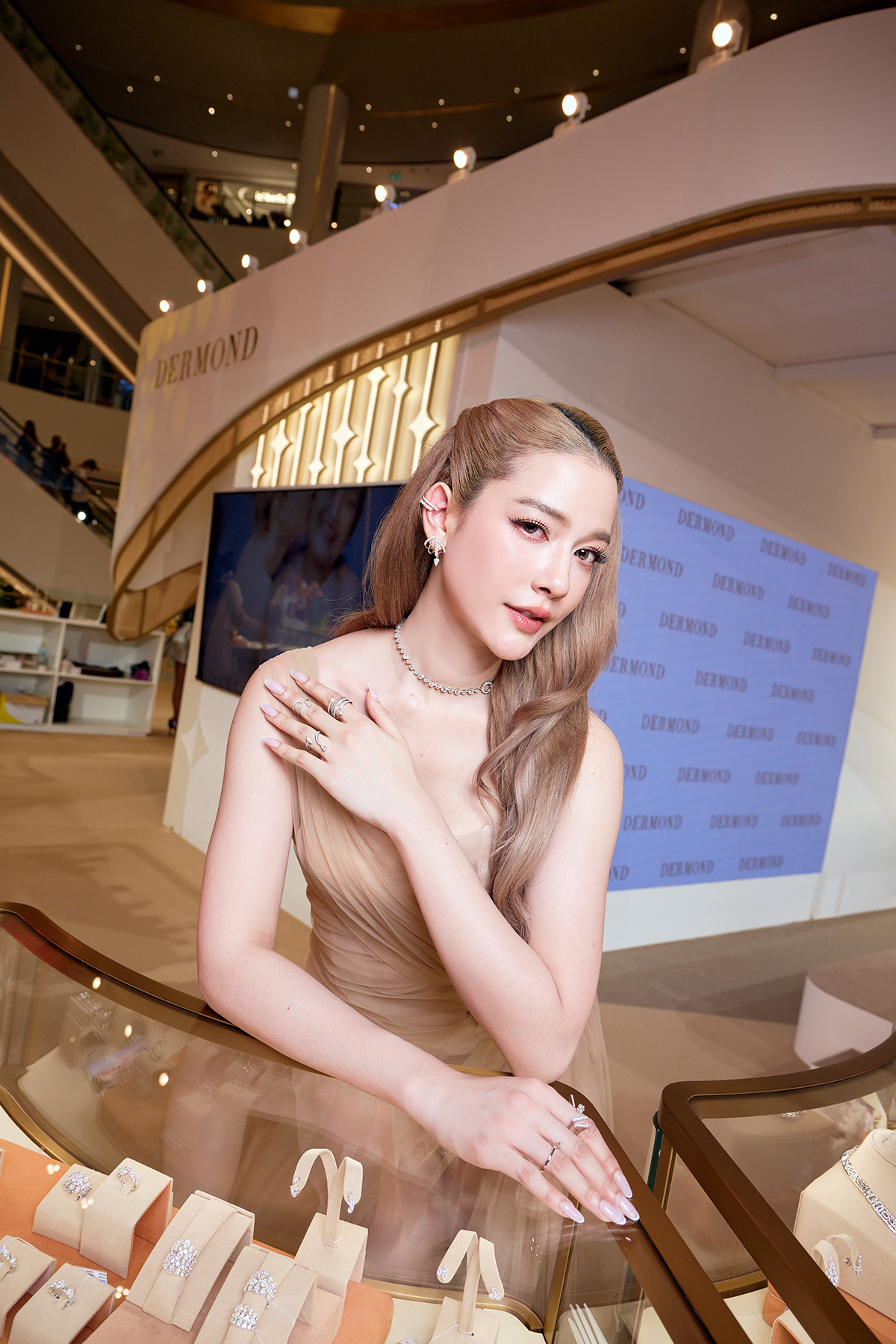 Dermond Flagship Boutique Launch in Siam Paragon 