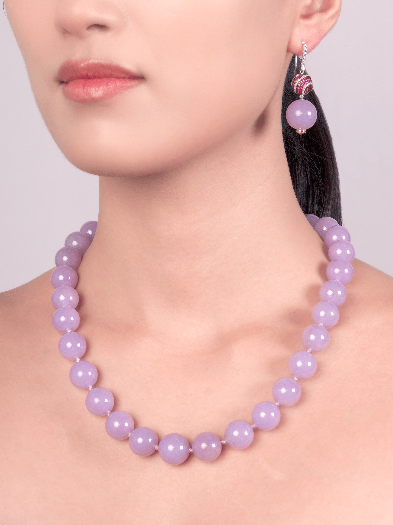 Bangkok Hosts Phillips Hong Kong Fall Auctions Preview
