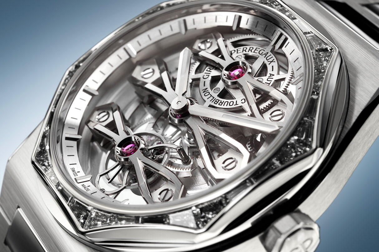 Girard-Perregaux: Laureato Three Gold Bridges 