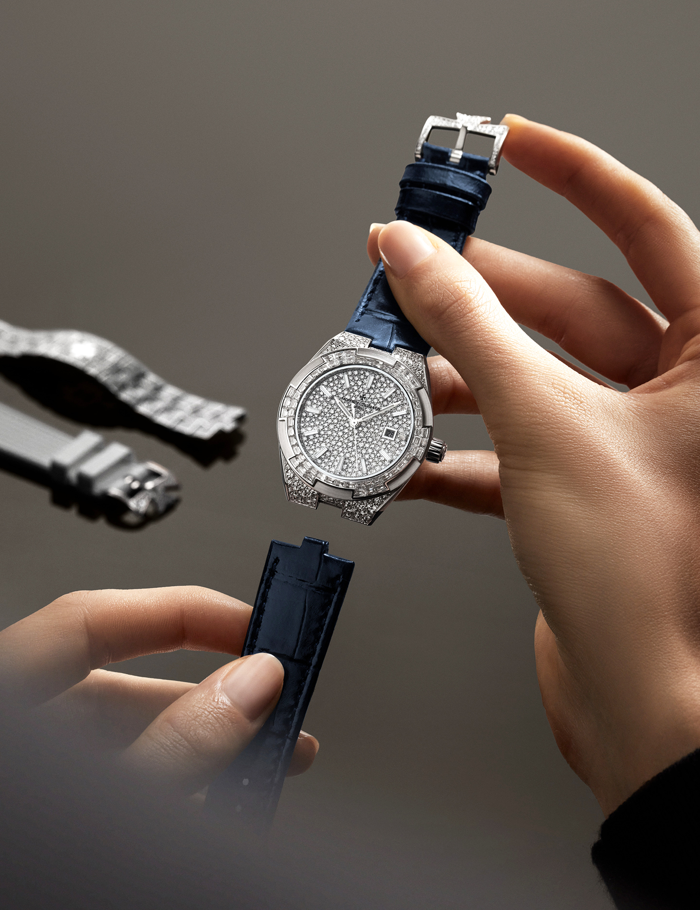 Overseas Self-Winding High Jewellery