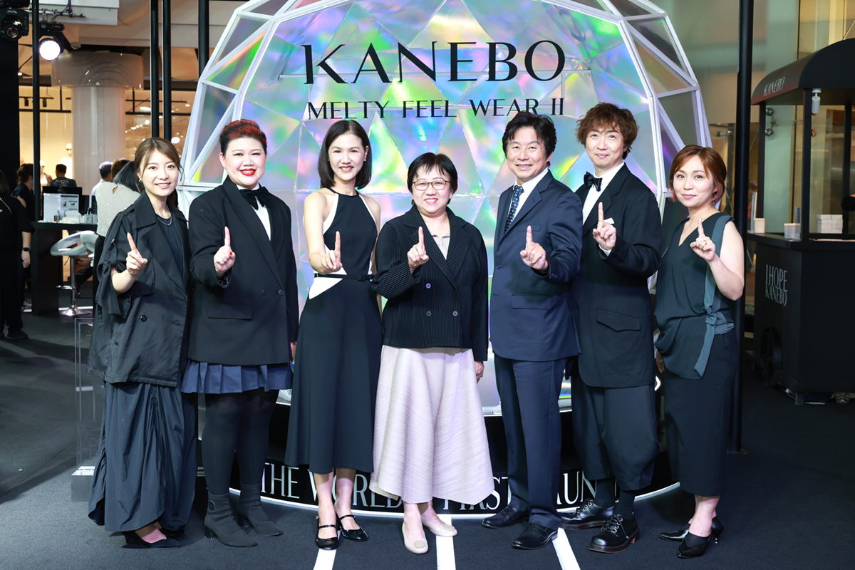 Kanebo First in the World: Launches Melty Feel Wear II in Thailand