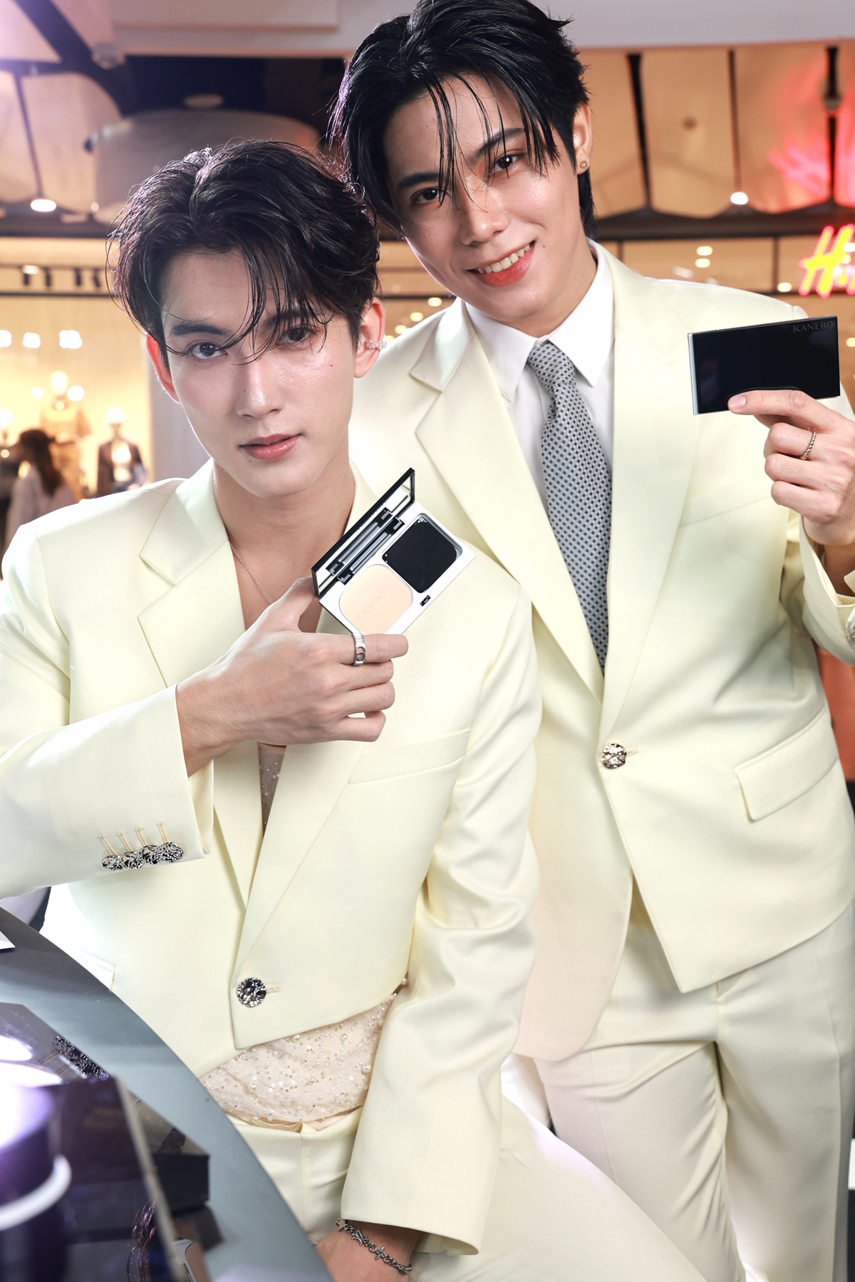 Kanebo First in the World: Launches Melty Feel Wear II in Thailand